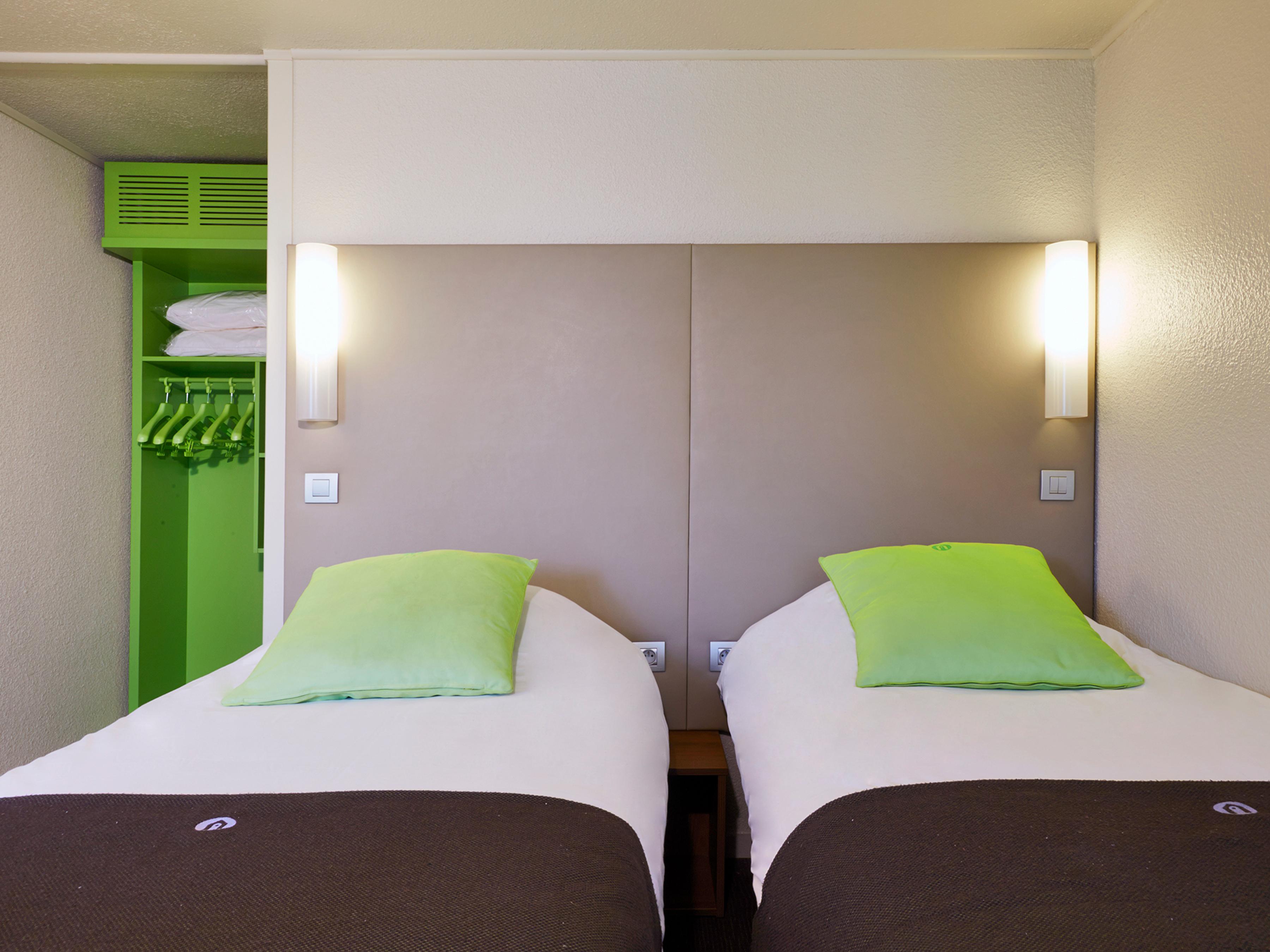 Hotel Campanile Annecy - Cran Gevrier Exterior foto