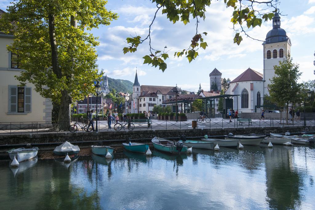 Hotel Campanile Annecy - Cran Gevrier Exterior foto